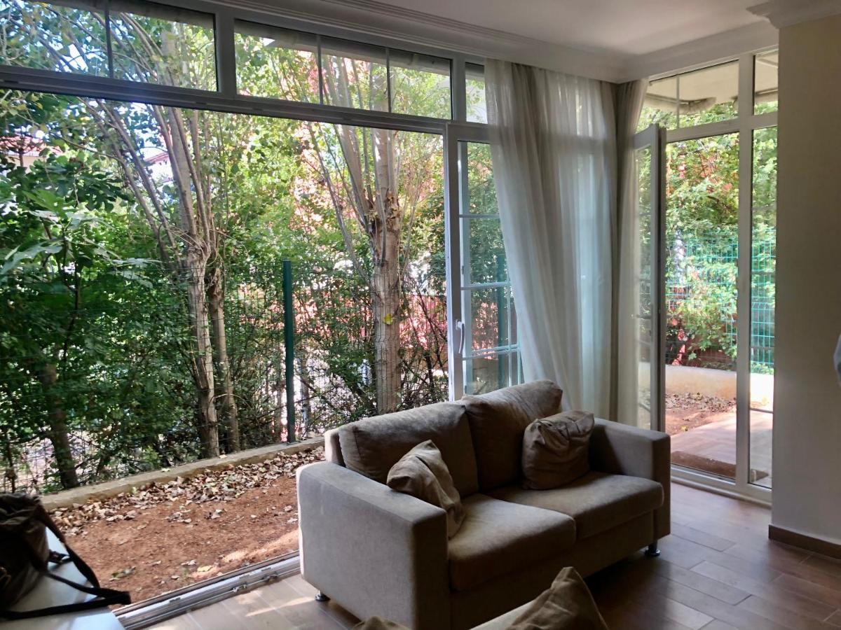 Lovely Escape House In A Frame With Garden Istanbul Exterior foto